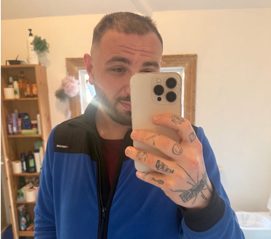  Gay massage East London Canary Wharf - East London - Photos for A big scaffolder guy