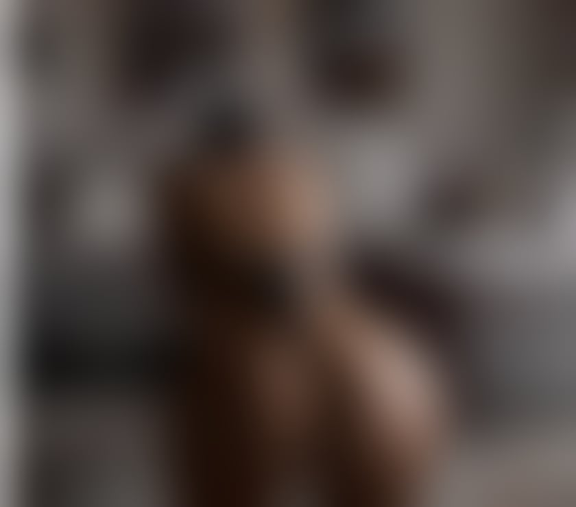  Escorts Reading Town Centre Reading - Photos for Latin girl massage and more...