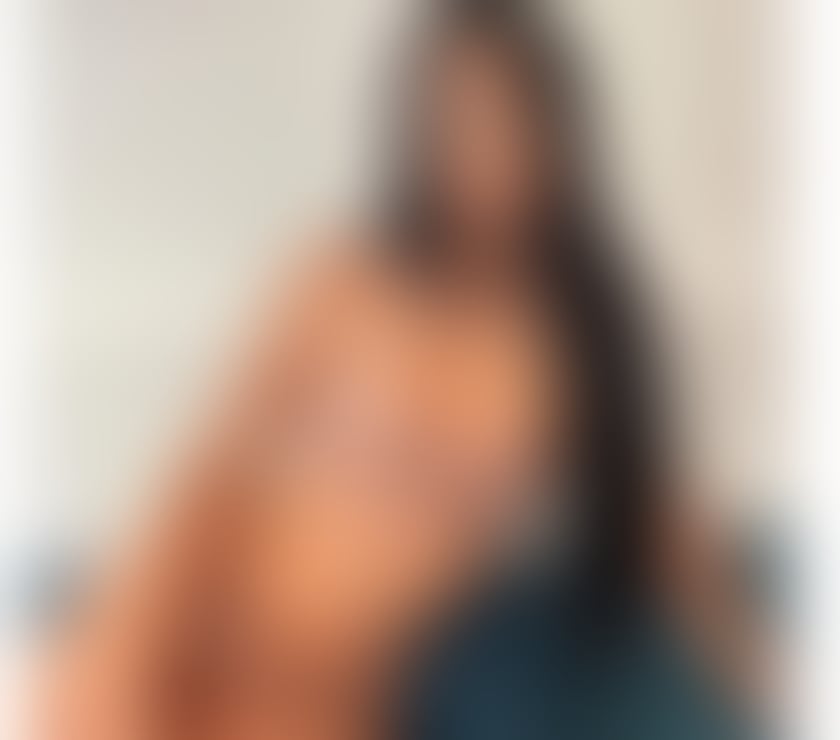 Escorts and Massages Hayes Hillingdon - Photos for Jully Party Girl 🍾New in town 😘