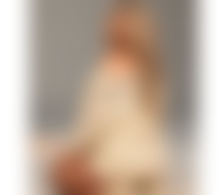 Escorts Stockport Town Centre Stockport - Photos for Blonde Gabriella curvy bombshell best party choice 🥳