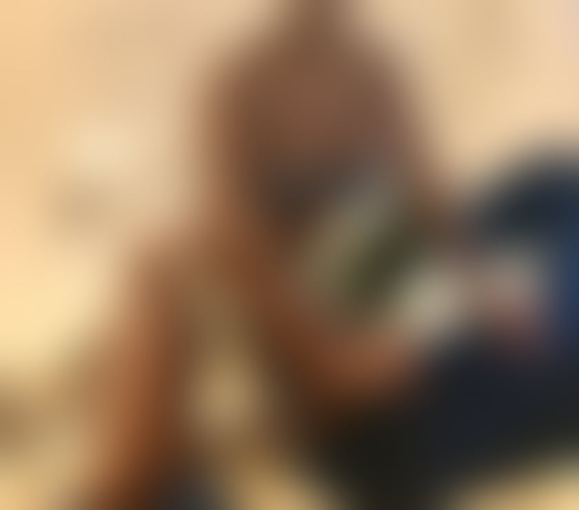 Escorts West London Hillingdon - Photos for Available at Heathrow Airport