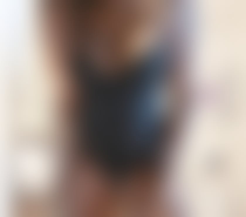 Escorts West London Hillingdon - Photos for Available at Heathrow Airport