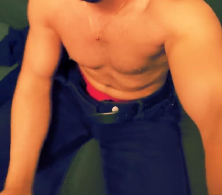 Trans Escorts Buckinghamshire Milton Keynes - Photos for Leonardo discreet boy size 9 inch 🍆 ready for you x