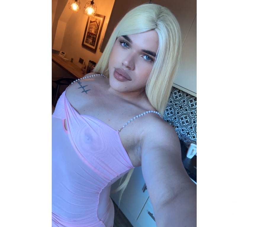 Trans Escorts Kent Medway - Kent - Photos for 🔞Full gfe🔞Queen of BJ 👑Hottest girl 🔥