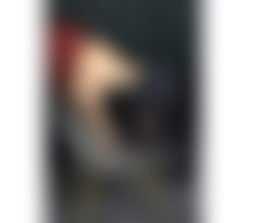 New in town - party girl - independent