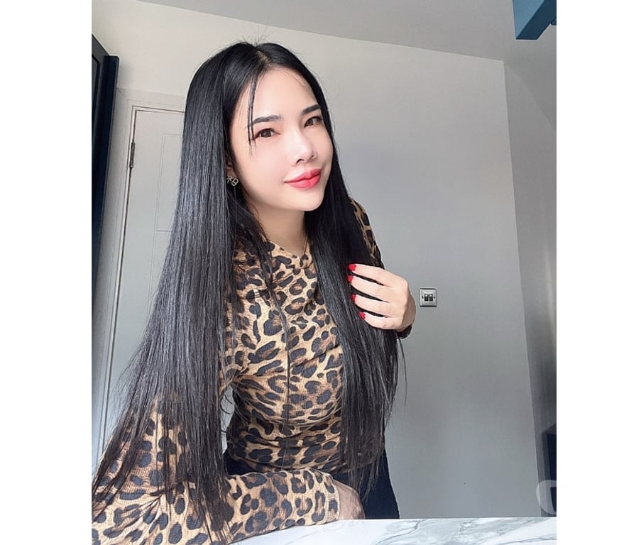 Escorts Worcestershire Wyre Forest - Photos for Thai girl 👧 new here 😍 best choice