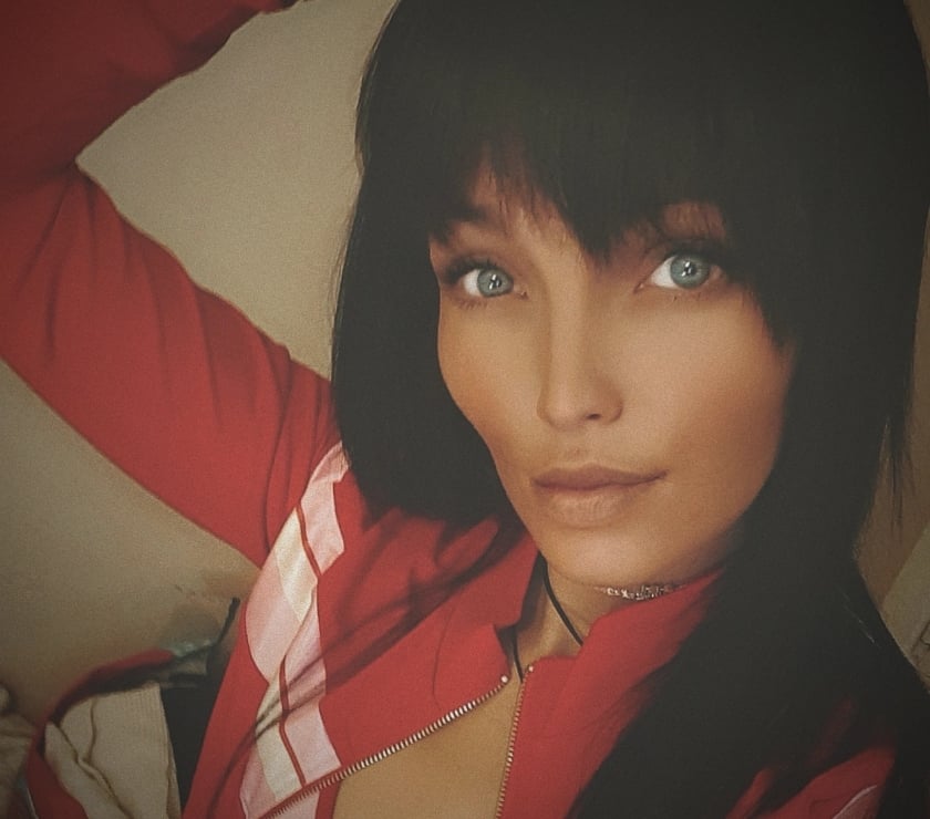  Escorts & Erotic Massage Leigh Wigan - Photos for PARTY GIRL CHARLOTTE-RAE