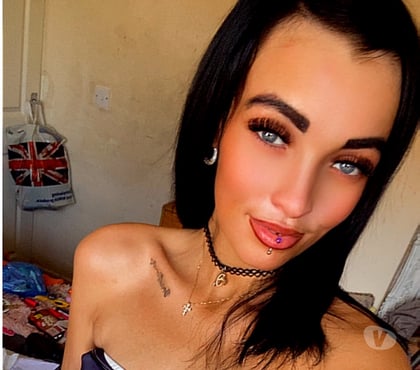  Escorts & Erotic Massage Leigh Wigan - Photos for PARTY GIRL CHARLOTTE-RAE