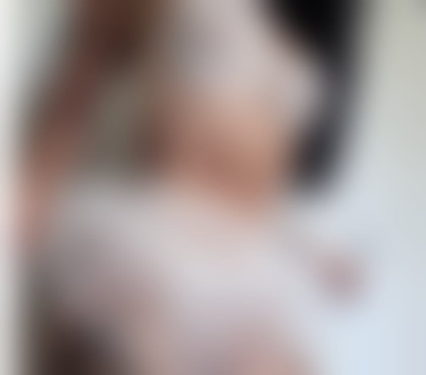 Escorts Edinburgh Edinburgh - Edinburgh - Photos for Melissa Japanese-Brazilian Girlfriend Experience