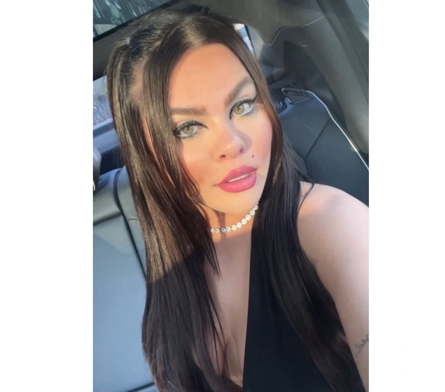 Escorts Kent Dartford - Photos for Alicia Young 🇧🇷✨ PARTY 🎉🥂✨