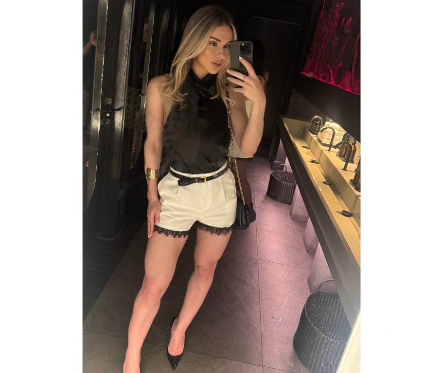 Escorts East London Aldgate East - East London - Photos for LAST MONTH 🥳 Alice Brazilian 🎉 PARTY GIRL 🎉