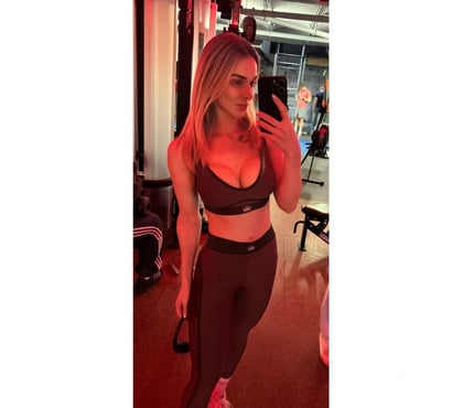 Photos for 🔥🔥🔥🎊🎉Alice Brazilian 🎉 PARTY GIRL 🎉