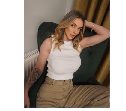 Photos for 🔥🔥🔥🎊🎉Alice Brazilian 🎉 PARTY GIRL 🎉