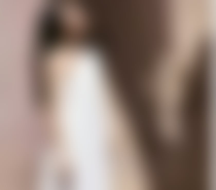 Escorts Norwich Over The Water Norwich - Photos for Elegant Asian Escorts + Premium Massage