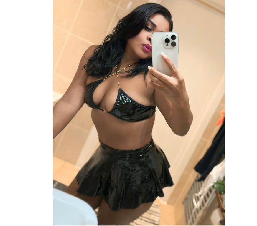 Escorts North West London Harrow - Photos for KAMILLA GIRL BRAZILIAN.....PARTY🥳🍾🍷