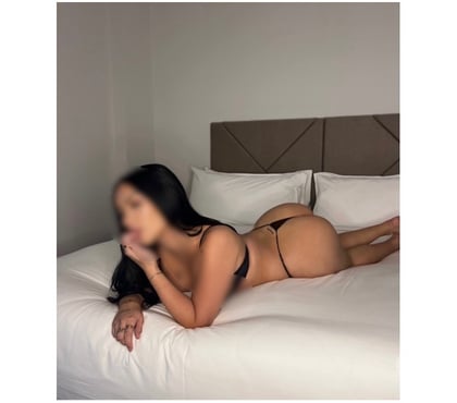  Escorts & Erotic Massage Tooting South West London - Photos for 💎 Stunning Brunette💋Big Curves – Brentford Outcalls