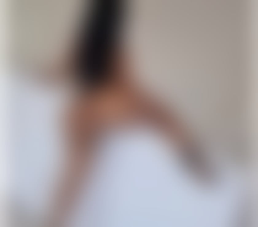 Escorts and Massages Hayes Hillingdon - Photos for 🇧🇷Luxury No-Rush Outcall Service in Longford