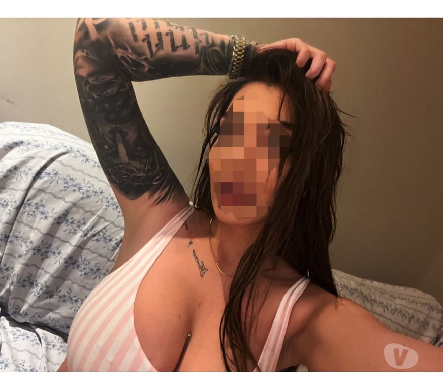 Escorts Hertfordshire Watford - Photos for Welcome and Hello x Lucy x Latina Girl