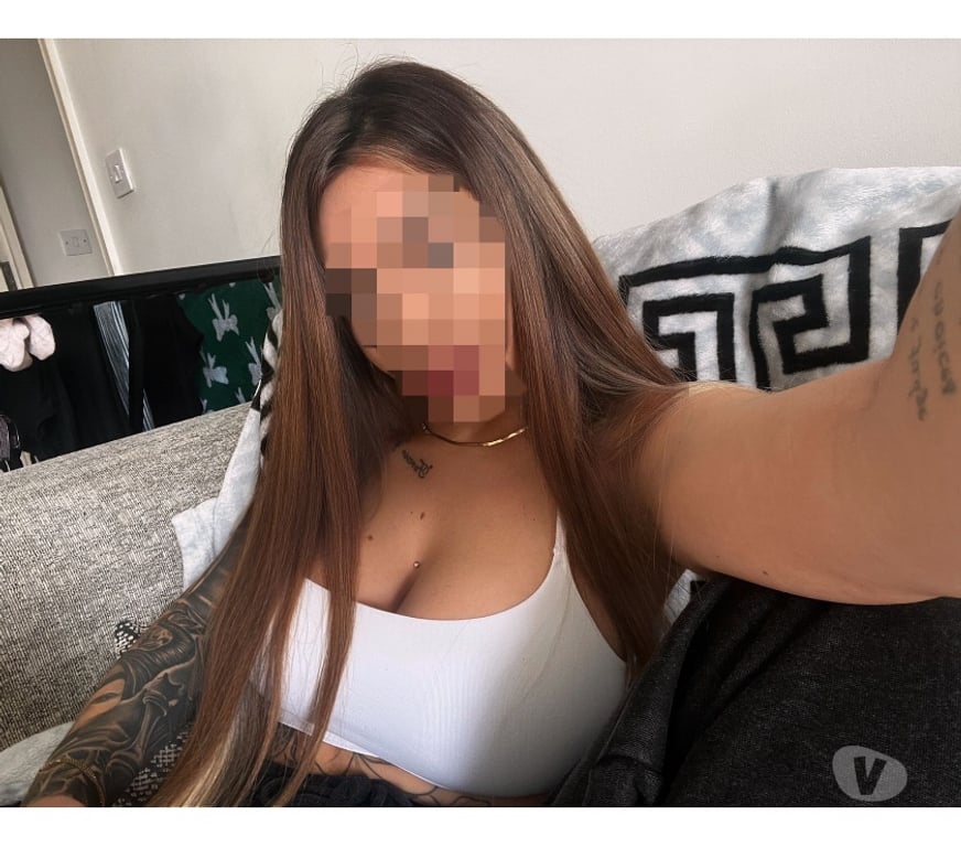 Escorts Hertfordshire Watford - Photos for Welcome and Hello x Lucy x Latina Girl