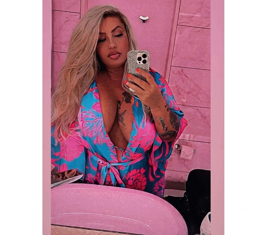 Escorts Cambridgeshire Cambridge - Photos for Magiclondon69 Busty Milf Cambridge 🥰