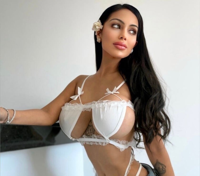 Escorts Essex Chelmsford - Photos for 💖 New Asian Escort London 🔥 Best Nuru Massage