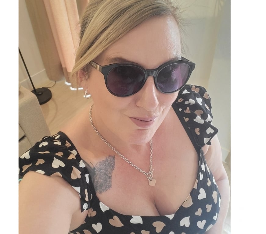 Adult Entertainment Tyne and Wear Newcastle upon Tyne - Photos for English curvy queen online and content