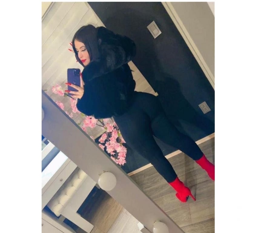 Escorts North West London Cricklewood - North West London - Photos for HELENA🇧🇷 GOOD VIBES 🔞PARTY GIRL 🪅🎉