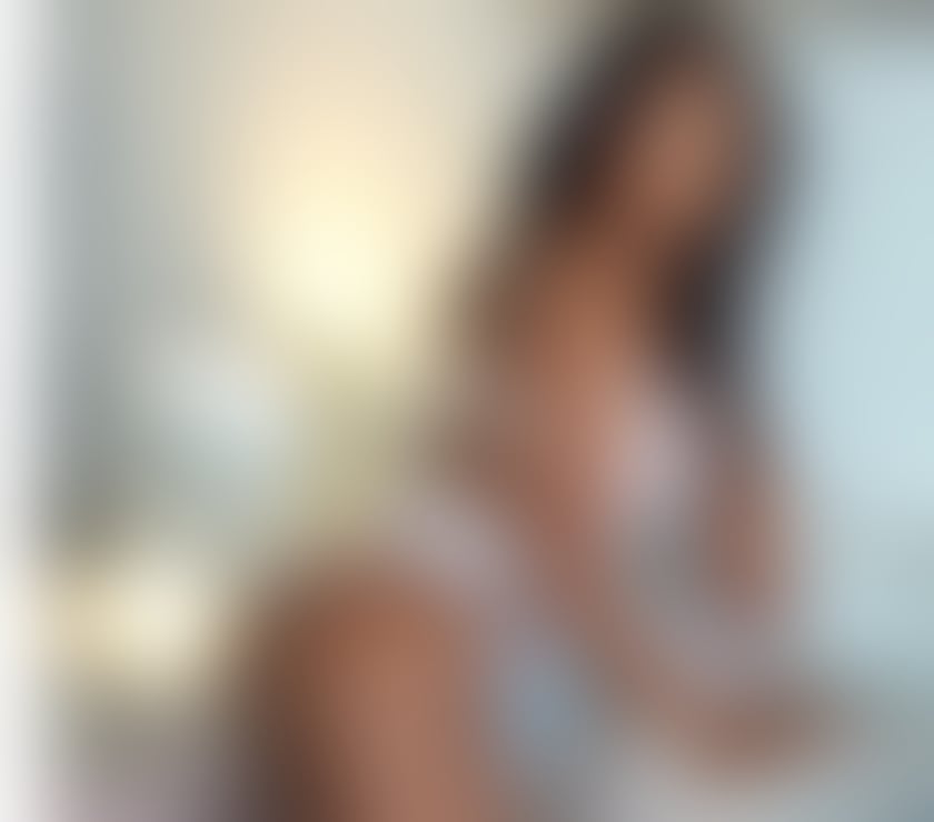 Escorts Hampshire Rushmoor - Photos for ♥️ Sexy&Elegant Indian Milf in Farnborough Town ❤️