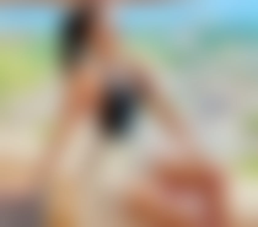 Busty Slim Curvy Sexy Exotic Young Thai Lady in Town x