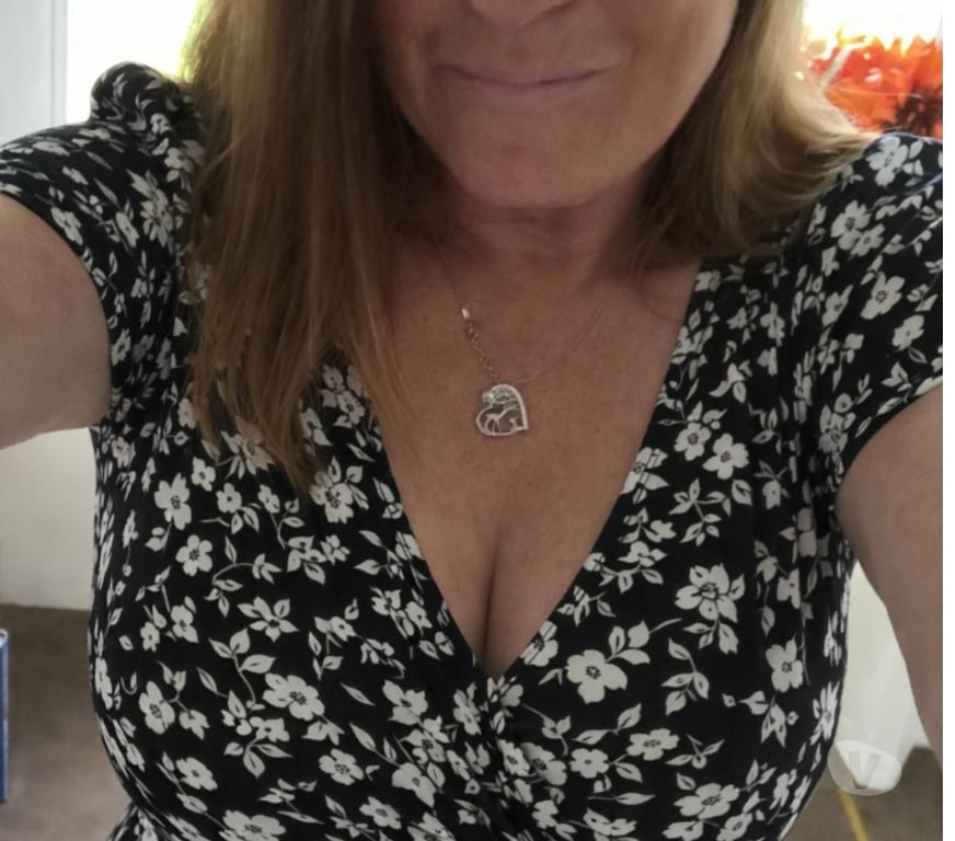 Adult Entertainment Northumberland Alnham - Northumberland - Photos for Busty brunette lady in 50 s awaits your call🌹👠