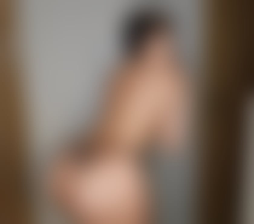 Escorts Cricklewood North West London - Photos for Yosira 🍑 Brazilian 🔥 HOT🔥