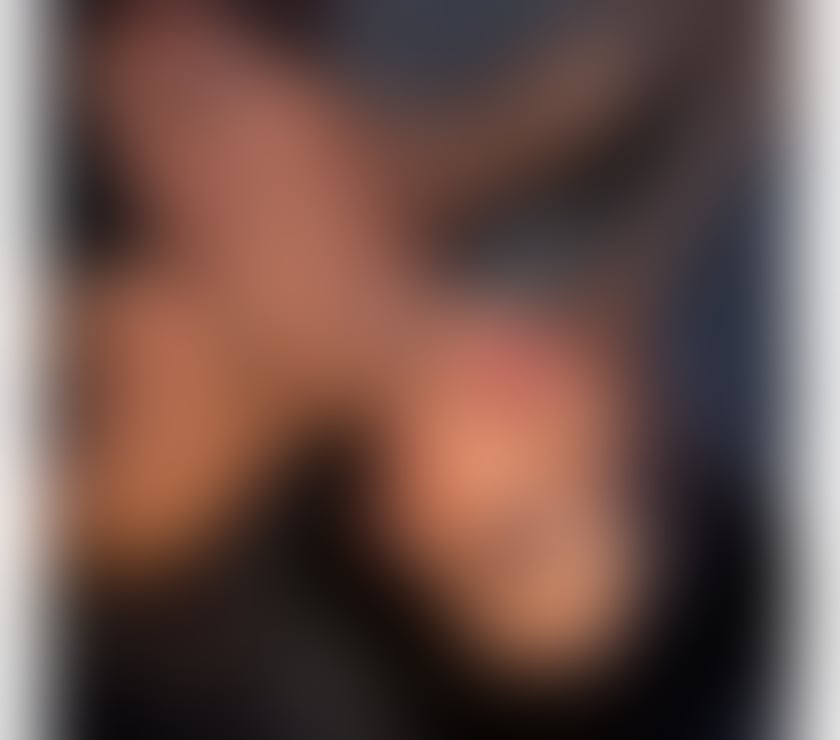 Party Girl 247 💦👄 OWO-Kissing