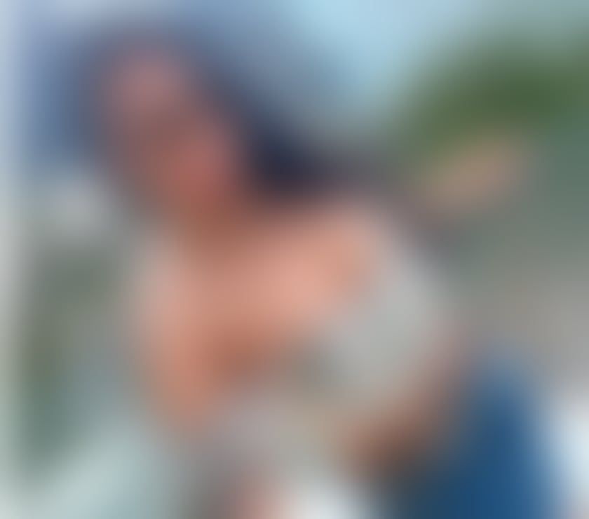 Half Latina-Half Asian 07751236557