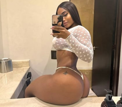 Escorts Chadwell Heath Redbridge - Photos for PARTY EBONY BIG BUM 💯 FIRST TIME