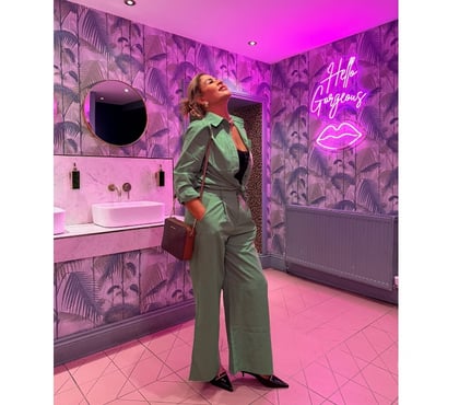 Escorts Addlestone Runnymede - Photos for BEST EROTIC MASSAGE IN TOWN DIPP TISSUE & BODY TO BODY