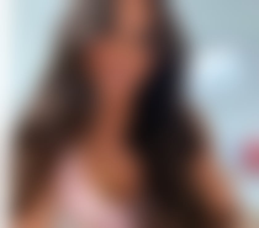 HELLO x NEW AND HOT ELLA x ST ALBANS**BRITISH party