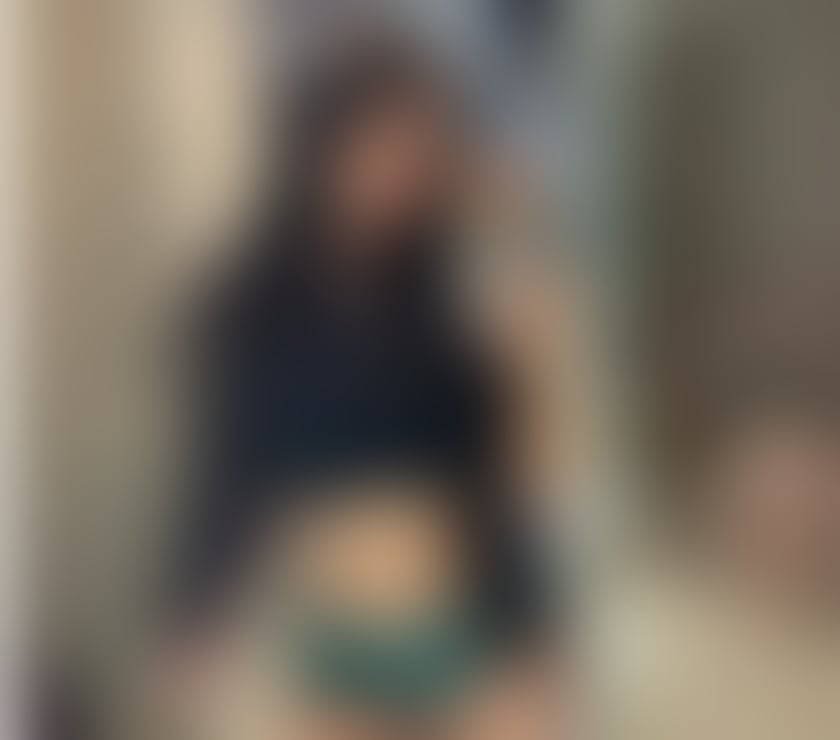 Escorts Surrey Epsom and Ewell - Photos for Gabi seductive brunette 💎