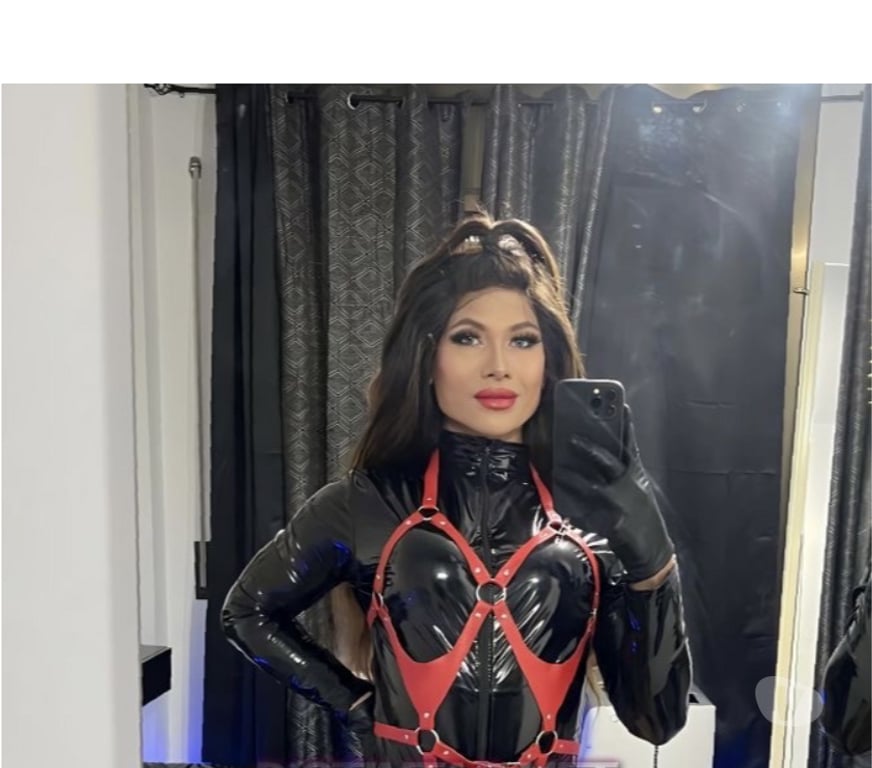 Trans Escorts West Midlands Walsall - Photos for Beautiful stunning gorgeous lady boy Walsall city centre