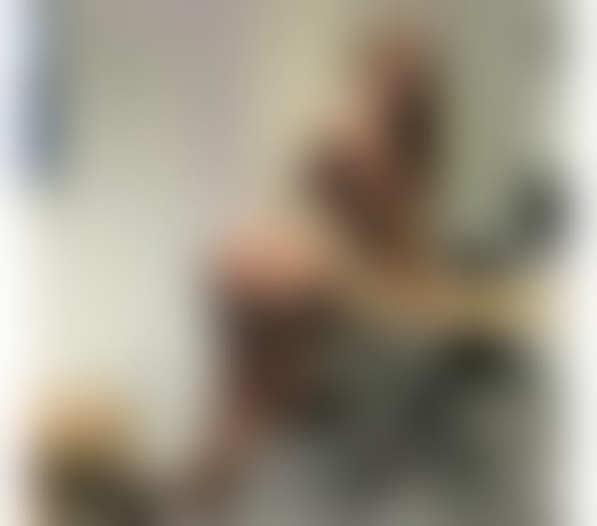 Escorts Hampshire Southampton - Photos for Hello❤️ 🥵 guys first time here only outcall