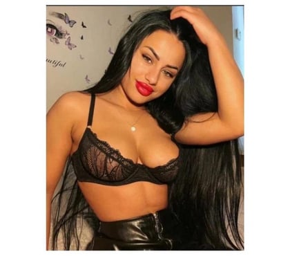 Escorts Rochester Medway - Kent - Photos for Hello new in your town party grill