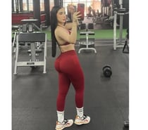 DIANA FIRST TIME IN TOWN REAL PIC ALL NATURAL NO RUSH