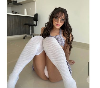 Transsexual Nottingham City Centre Nottingham - Photos for JADE SHEMALE YOUNG AND SWEET