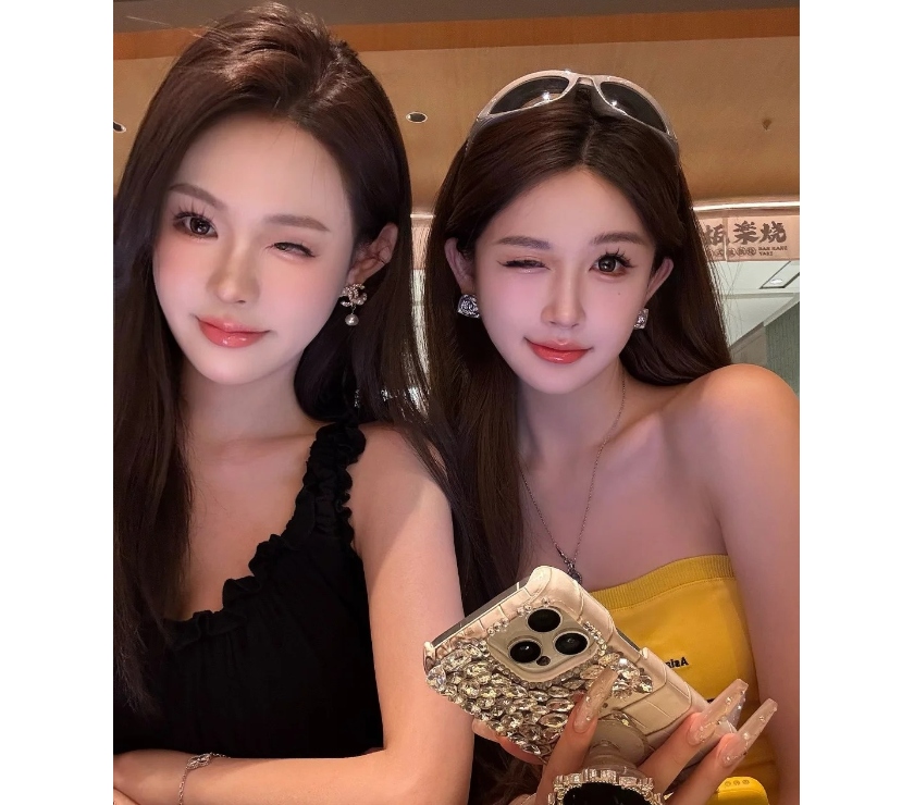 Escorts York York City Centre - York - Photos for 💋Cute sexy Asian girls New in this city 💋💋