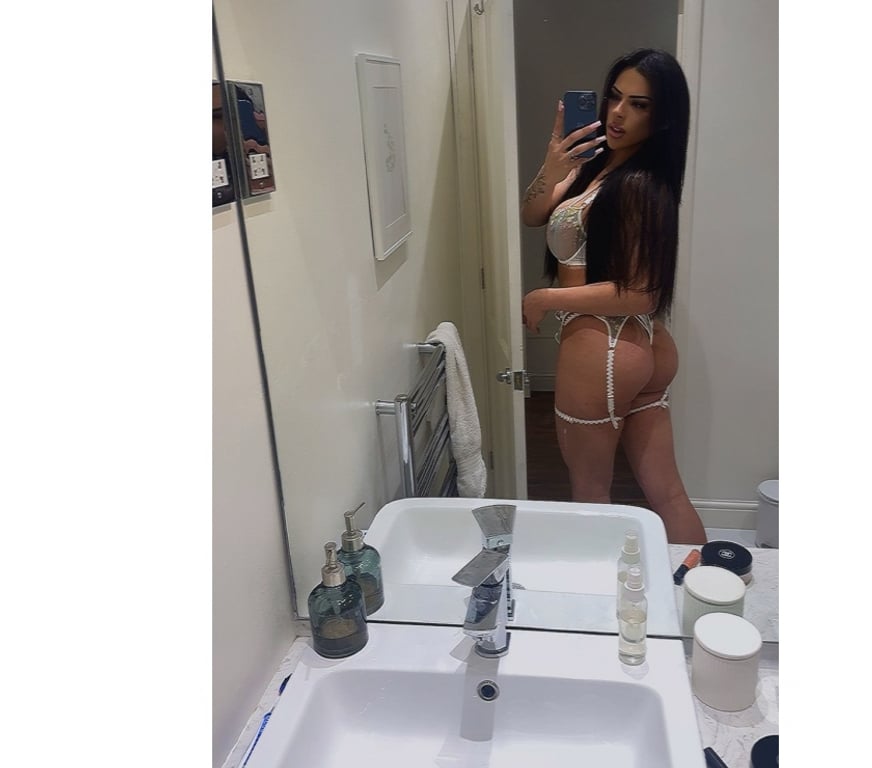 Escorts South East London Croydon - Photos for Lady BOY very 🔥🔥Brazilian 🇧🇷 in town