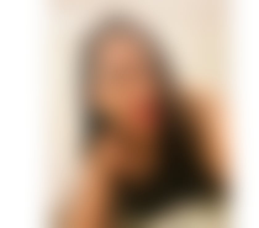 Hi guys it’s meena sexy Thai lady