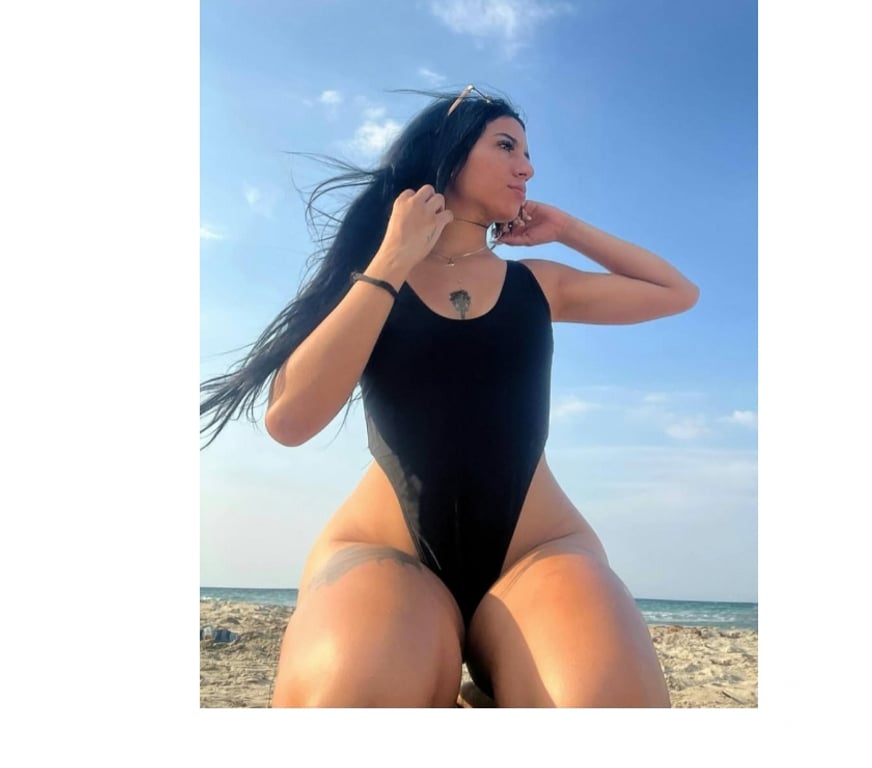 Escorts Essex Basildon - Photos for Beautiful and curvy😘full service ❤️lissa