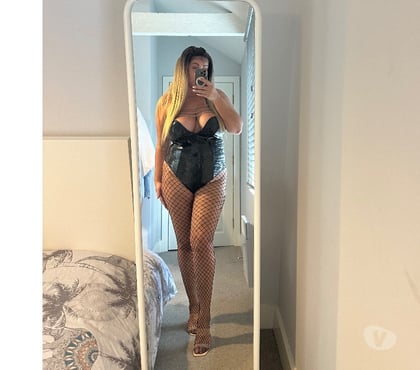  Escorts & Erotic Massage Sheffield City Centre Sheffield - Photos for 🔥 Curvy Monik🔥Only few days in Sheffield 🔥
