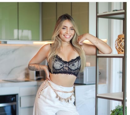 Escort Swindon Town Centre Swindon - Photos for Agatha Sweet Blond Brazilian