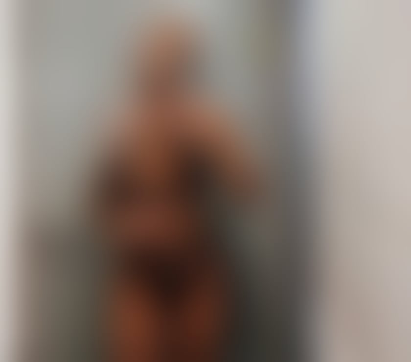 Escorts West Sussex Crawley - Photos for Maya x confirmation video