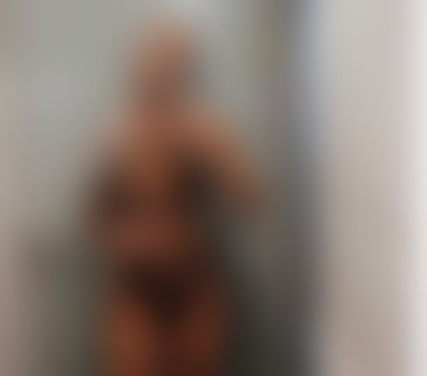 Escorts West Sussex Crawley - Photos for Maya x confirmation video